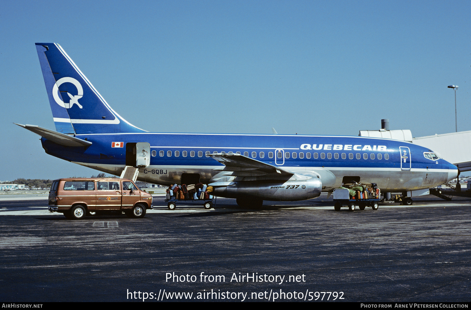 Aircraft Photo of C-GQBJ | Boeing 737-296/Adv | Quebecair | AirHistory.net #597792