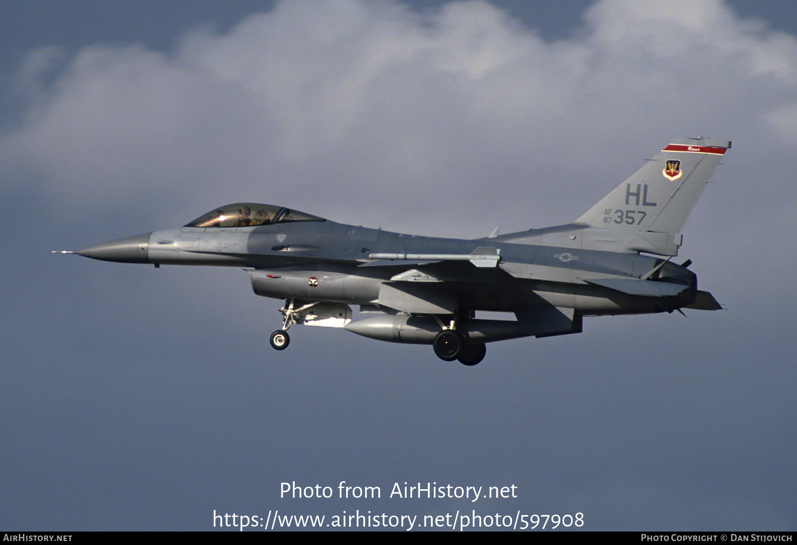 Aircraft Photo of 87-0357 / AF87-357 | General Dynamics F-16CG Night Falcon | USA - Air Force | AirHistory.net #597908