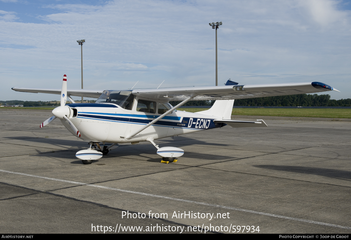 Aircraft Photo of D-ECNJ | Reims FR172H Reims Rocket | AirHistory.net #597934