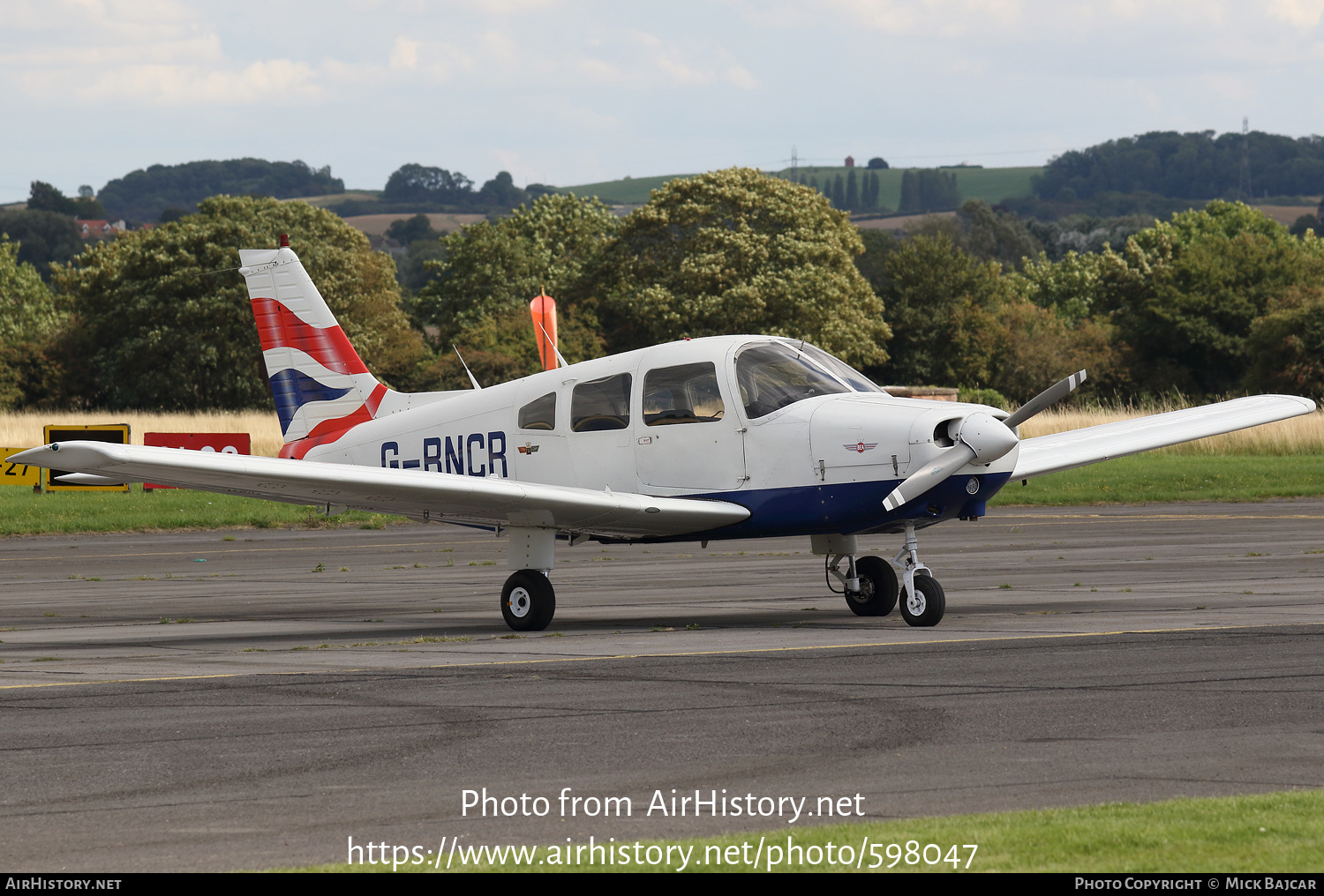 Aircraft Photo of G-BNCR | Piper PA-28-161 Warrior II | AirHistory.net #598047