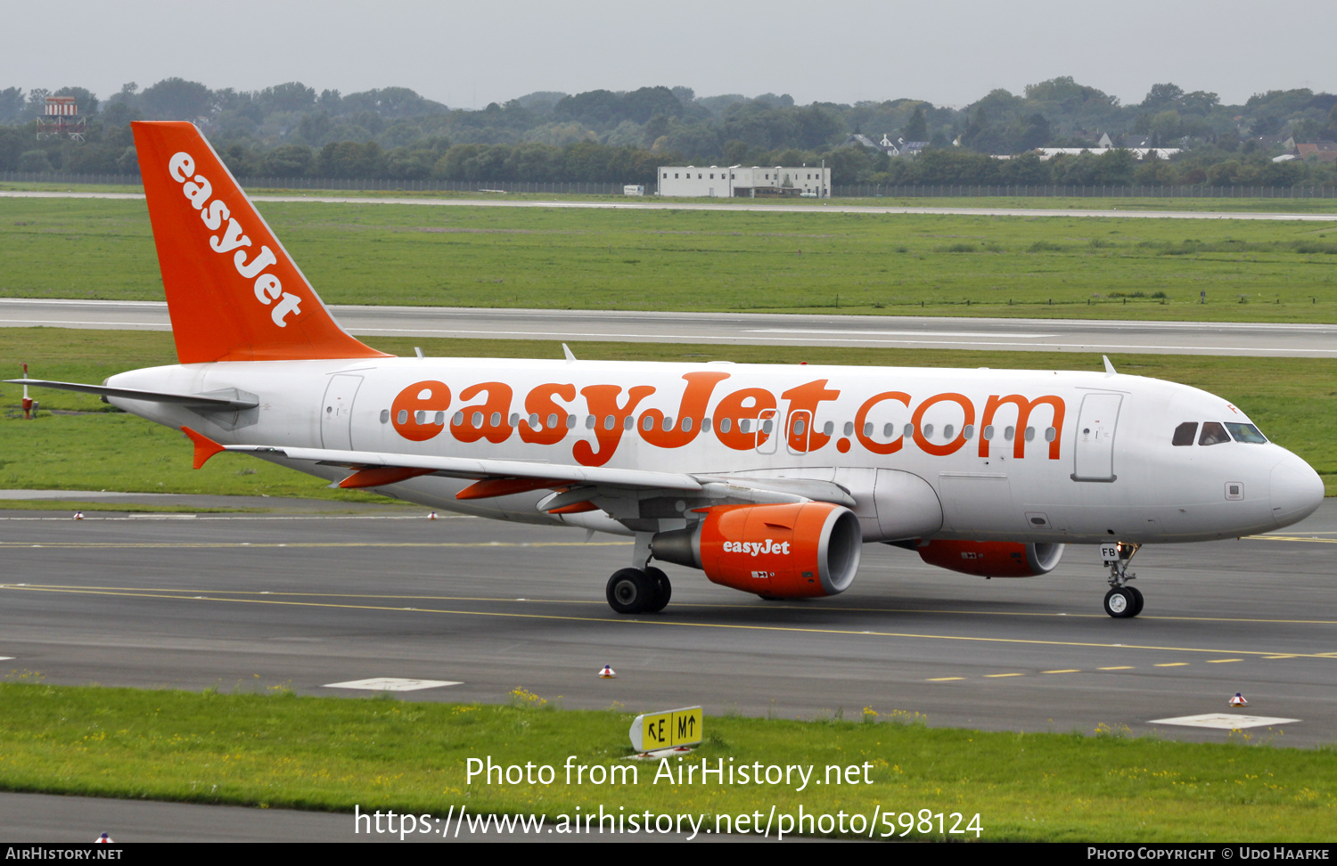 Aircraft Photo of G-EZFB | Airbus A319-111 | EasyJet | AirHistory.net #598124