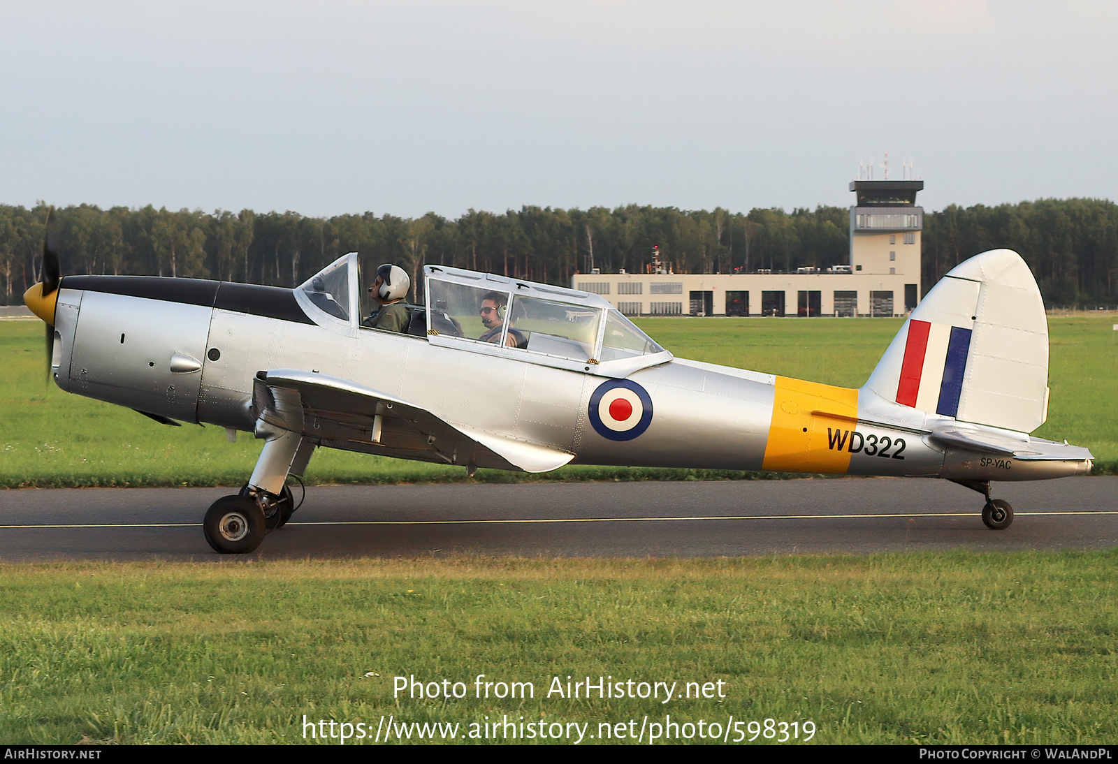 Aircraft Photo of SP-YAC / WD322 | De Havilland Canada DHC-1 Chipmunk Mk22 | UK - Air Force | AirHistory.net #598319