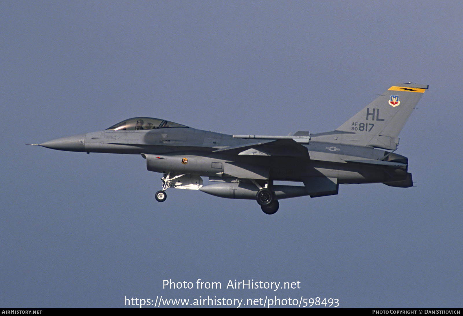 Aircraft Photo of 90-0817 / AF90-817 | General Dynamics F-16CM Fighting Falcon | USA - Air Force | AirHistory.net #598493