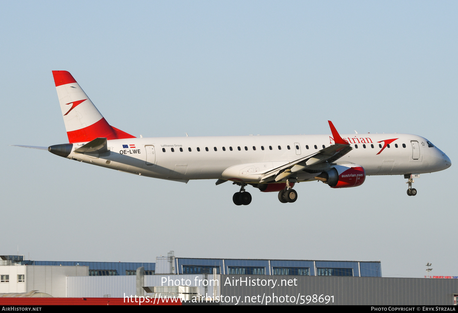 Aircraft Photo of OE-LWE | Embraer 195LR (ERJ-190-200LR) | Austrian Airlines | AirHistory.net #598691