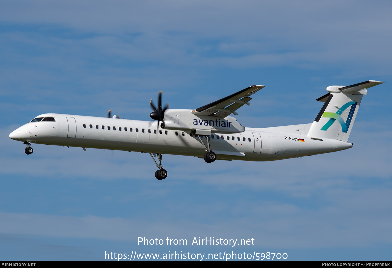 Aircraft Photo of D-AASH | Bombardier DHC-8-402 Dash 8 | Avanti Air | AirHistory.net #598700