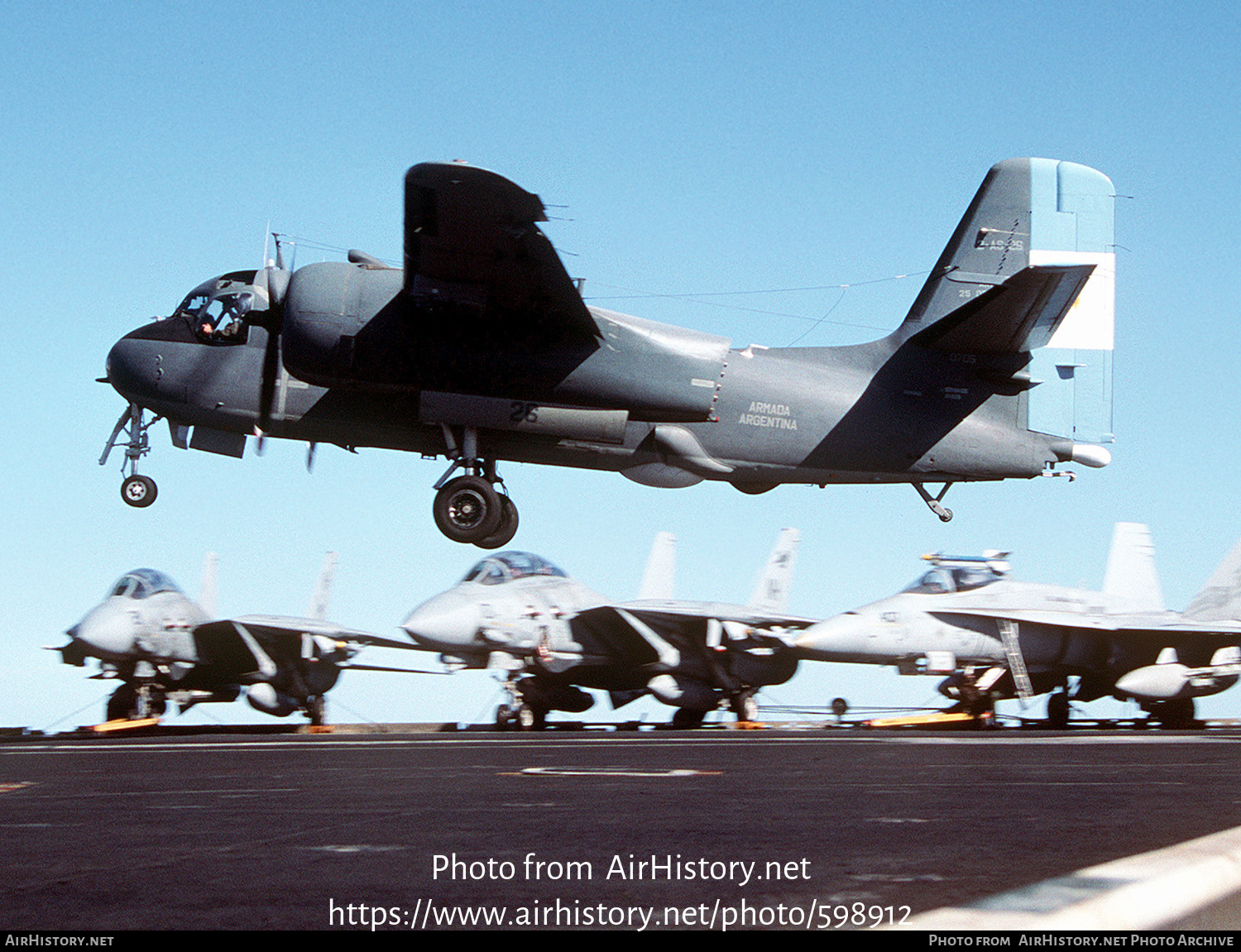 Aircraft Photo of 0705 | Grumman S-2E Tracker | Argentina - Navy | AirHistory.net #598912