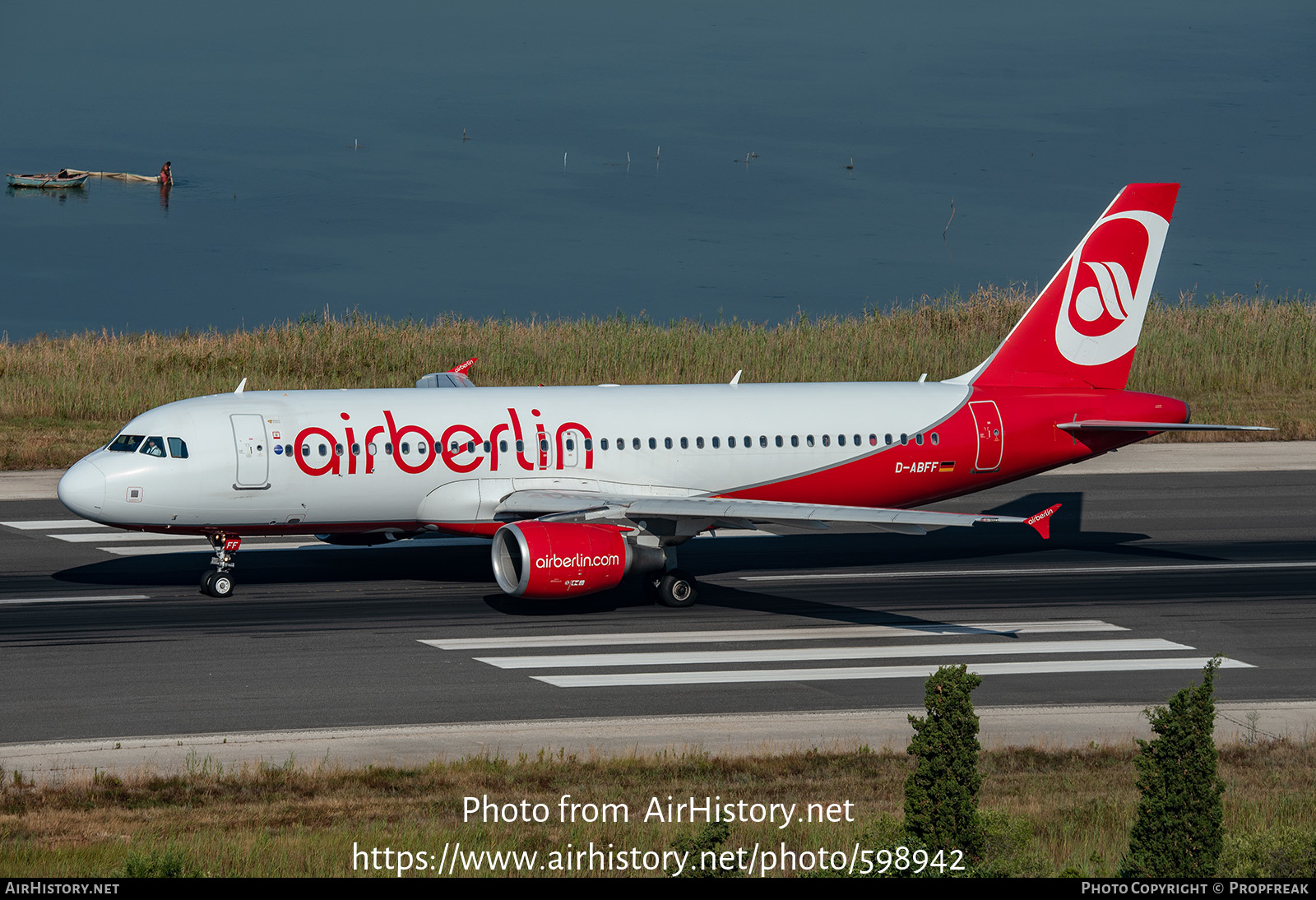 Aircraft Photo of D-ABFF | Airbus A320-214 | Air Berlin | AirHistory.net #598942