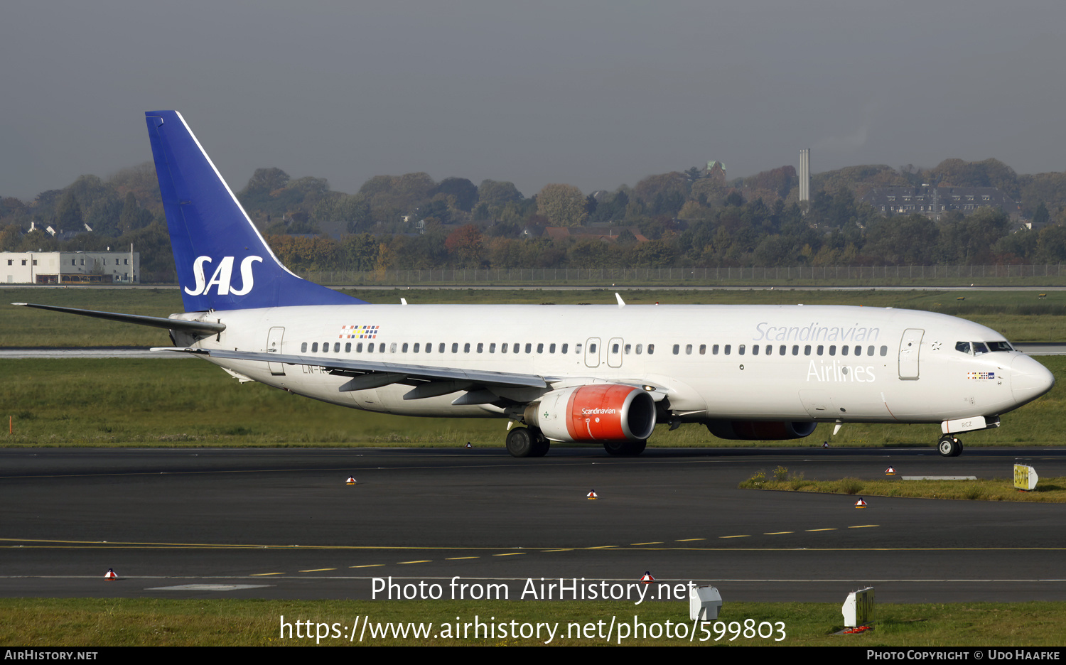 Aircraft Photo of LN-RCZ | Boeing 737-883 | Scandinavian Airlines - SAS | AirHistory.net #599803