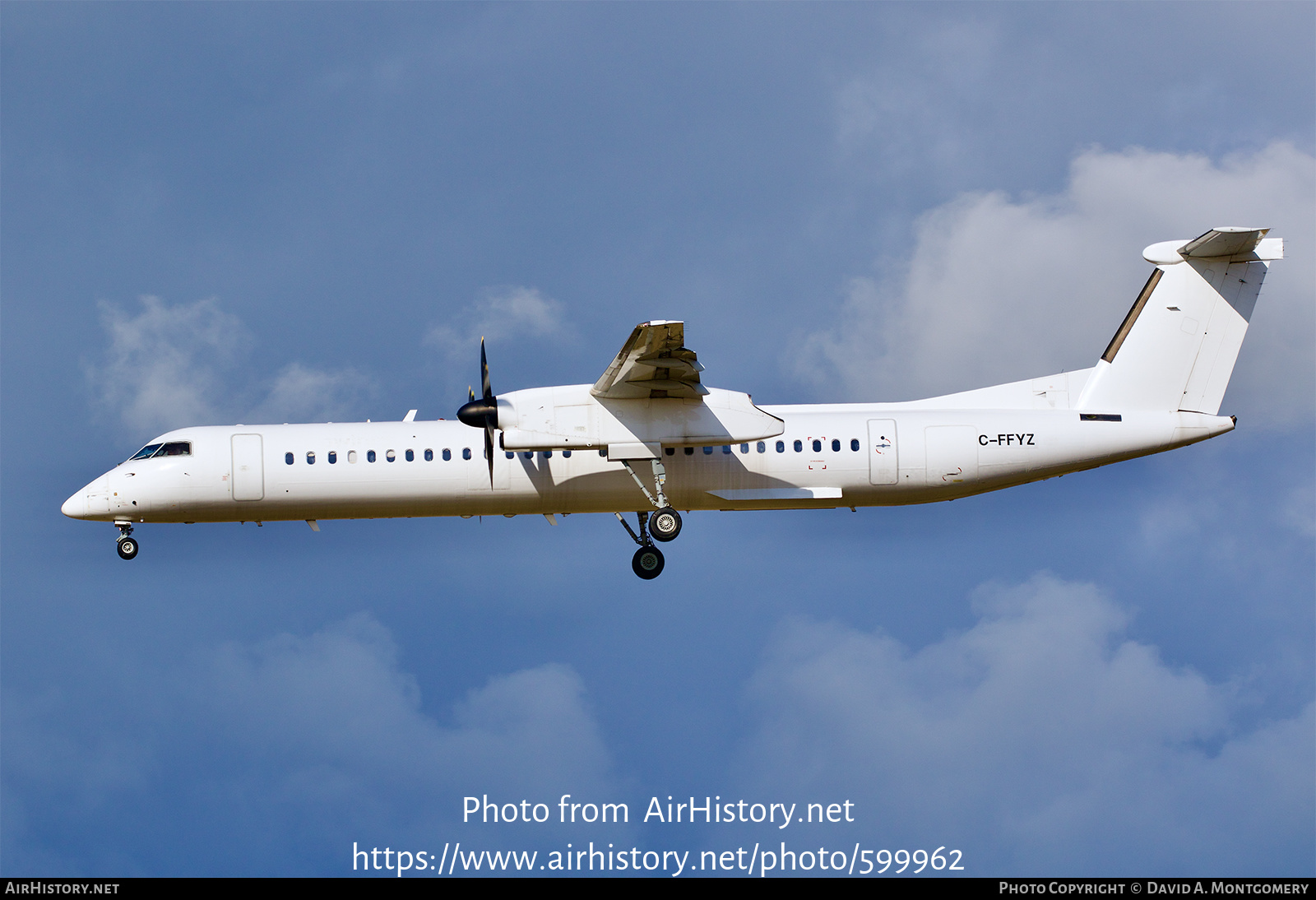 Aircraft Photo of C-FFYZ | Bombardier DHC-8-402 Dash 8 | AirHistory.net #599962