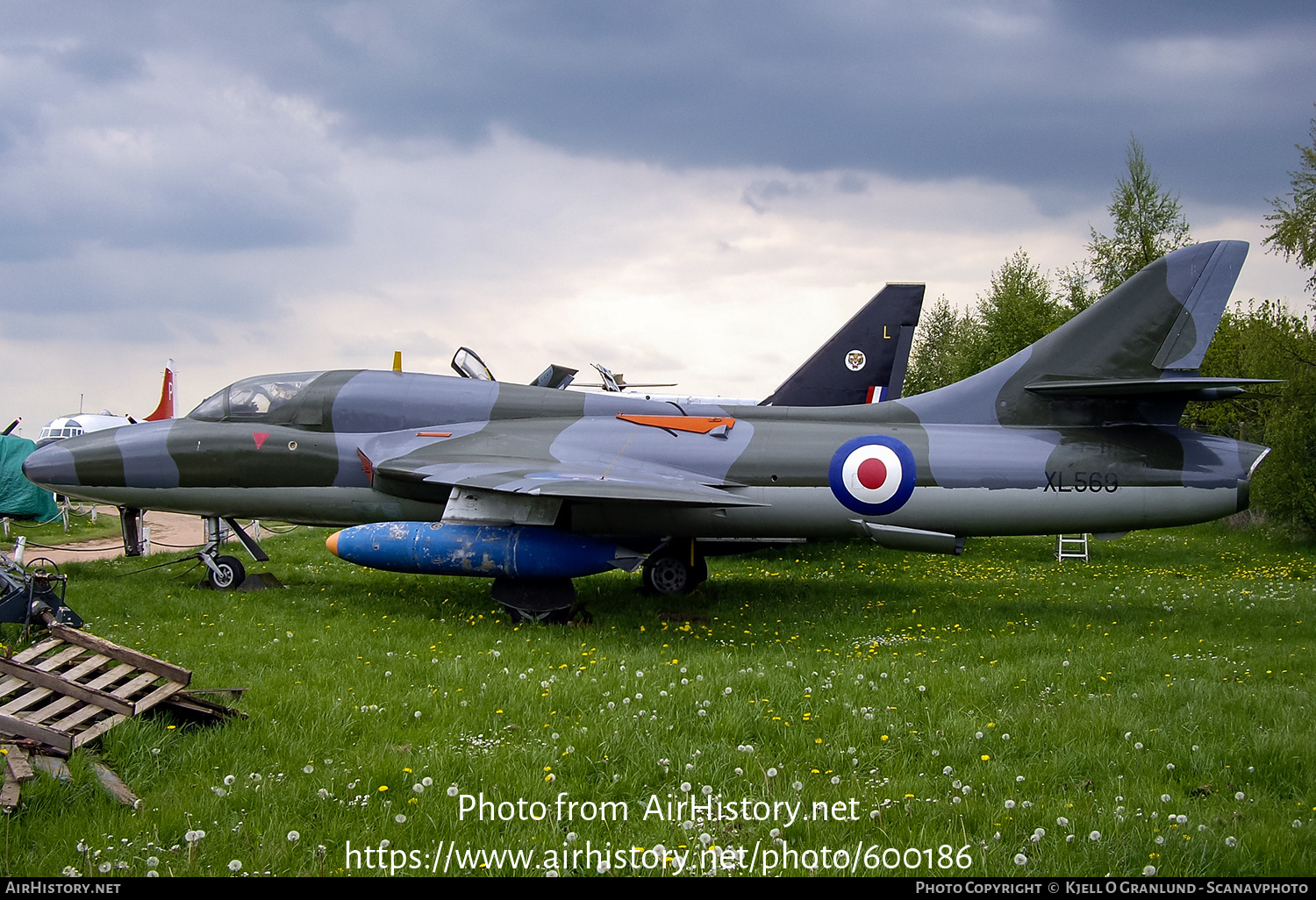 Aircraft Photo of XL569 | Hawker Hunter T7 | UK - Air Force | AirHistory.net #600186