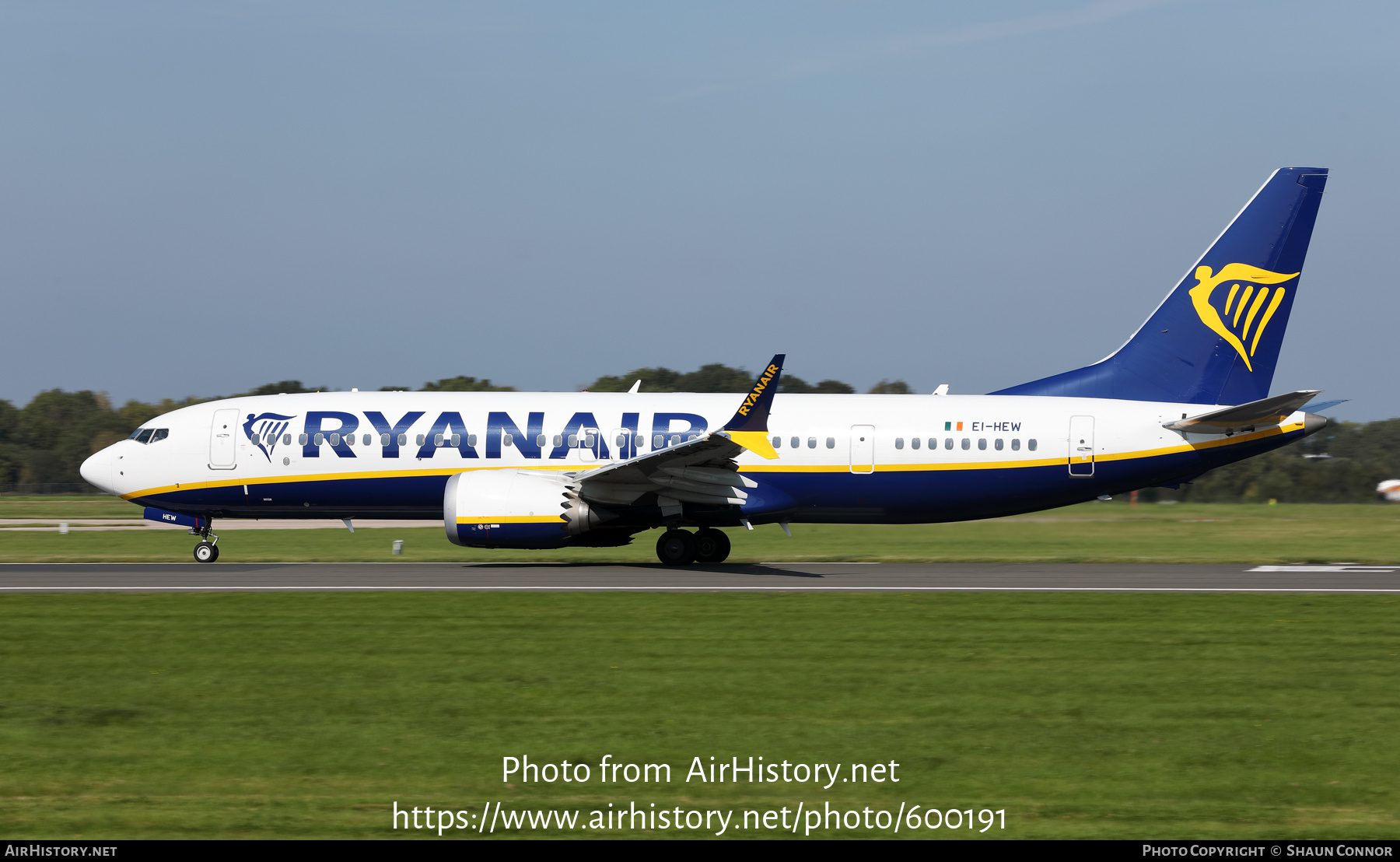 Aircraft Photo of EI-HEW | Boeing 737-8200 Max 200 | Ryanair | AirHistory.net #600191