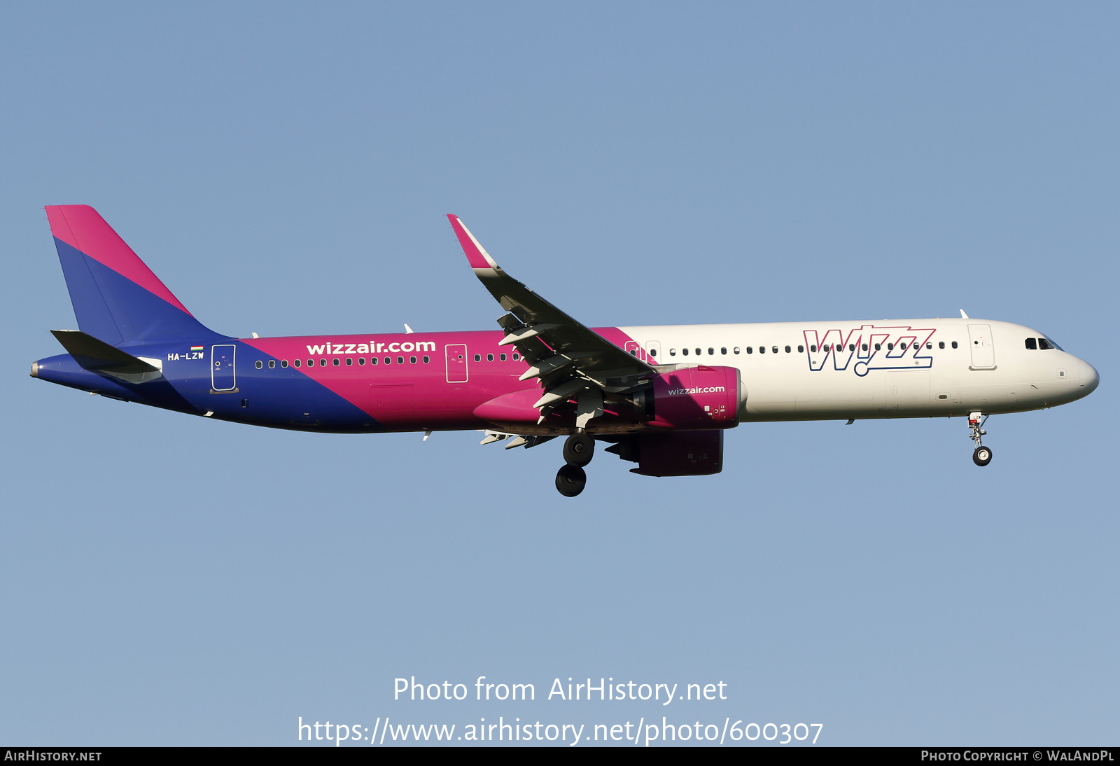 Aircraft Photo of HA-LZW | Airbus A321-271NX | Wizz Air | AirHistory.net #600307