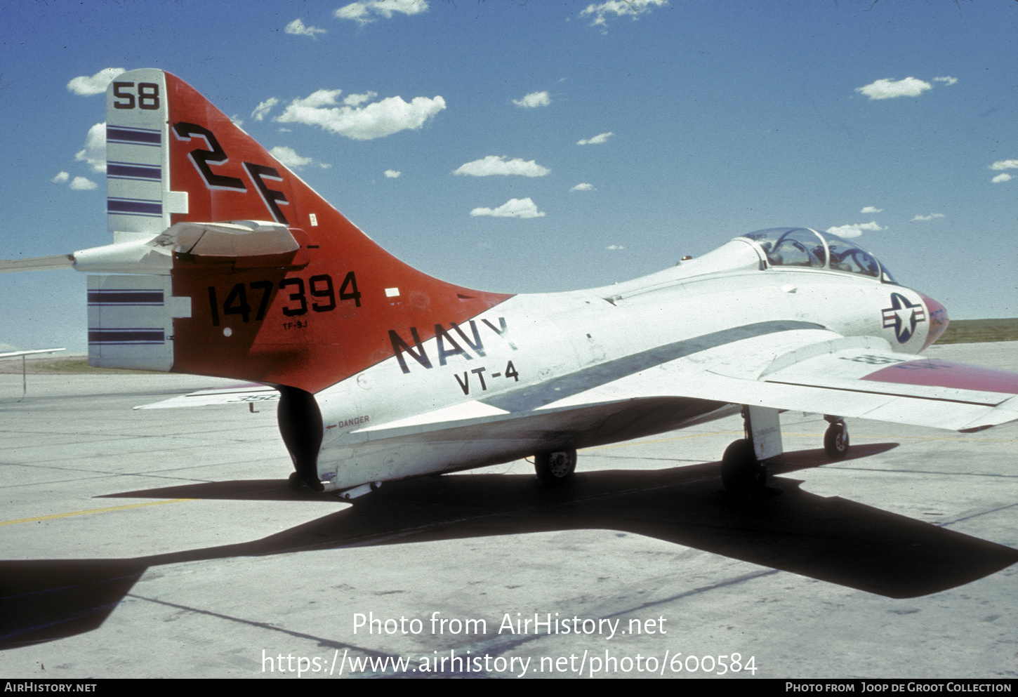 Aircraft Photo of 147394 | Grumman TF-9J Cougar | USA - Navy | AirHistory.net #600584