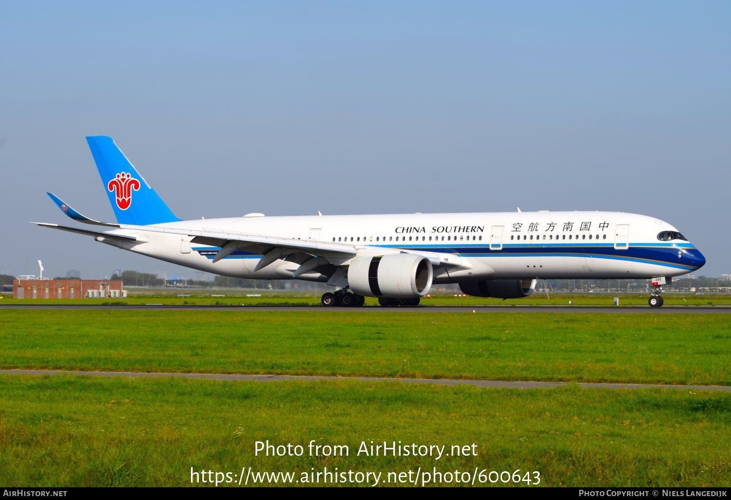 Aircraft Photo of B-329S | Airbus A350-941 | China Southern Airlines | AirHistory.net #600643