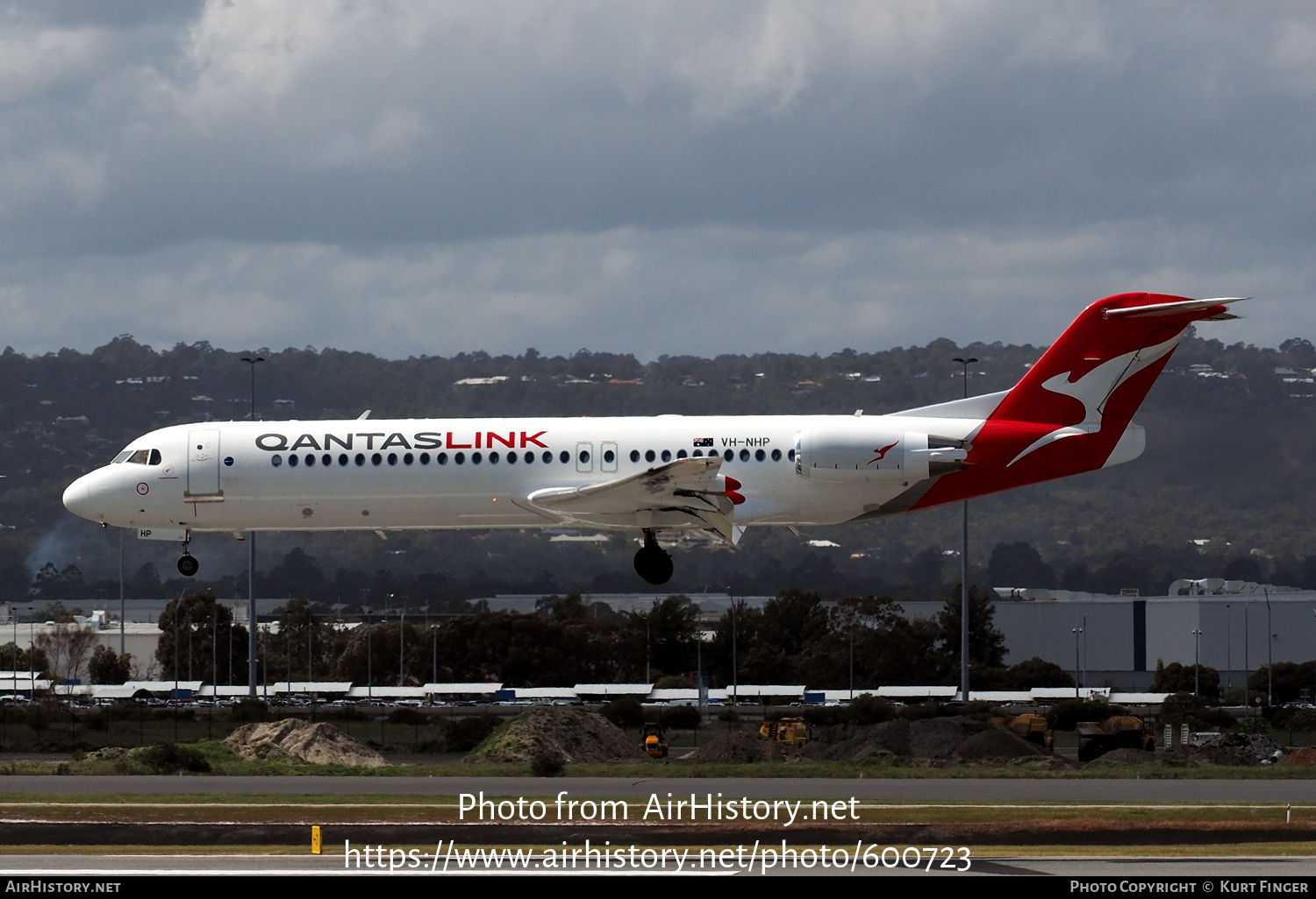 Aircraft Photo of VH-NHP | Fokker 100 (F28-0100) | QantasLink | AirHistory.net #600723