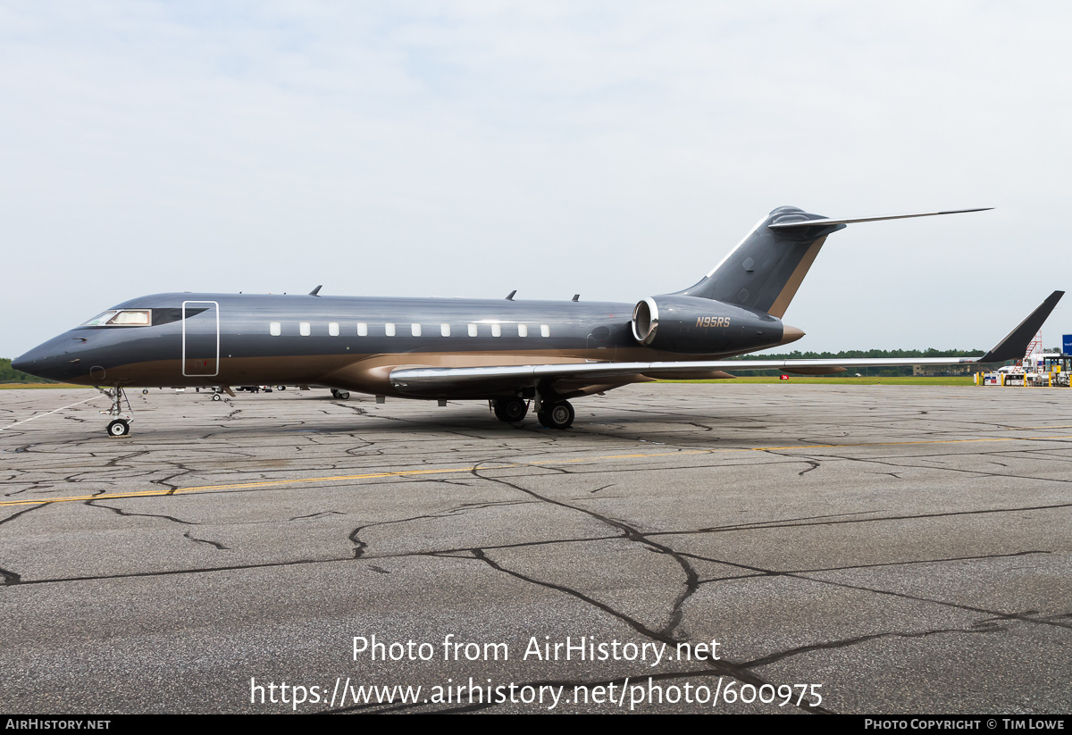 Aircraft Photo of N95RS | Bombardier Global 5000 (BD-700-1A11) | AirHistory.net #600975