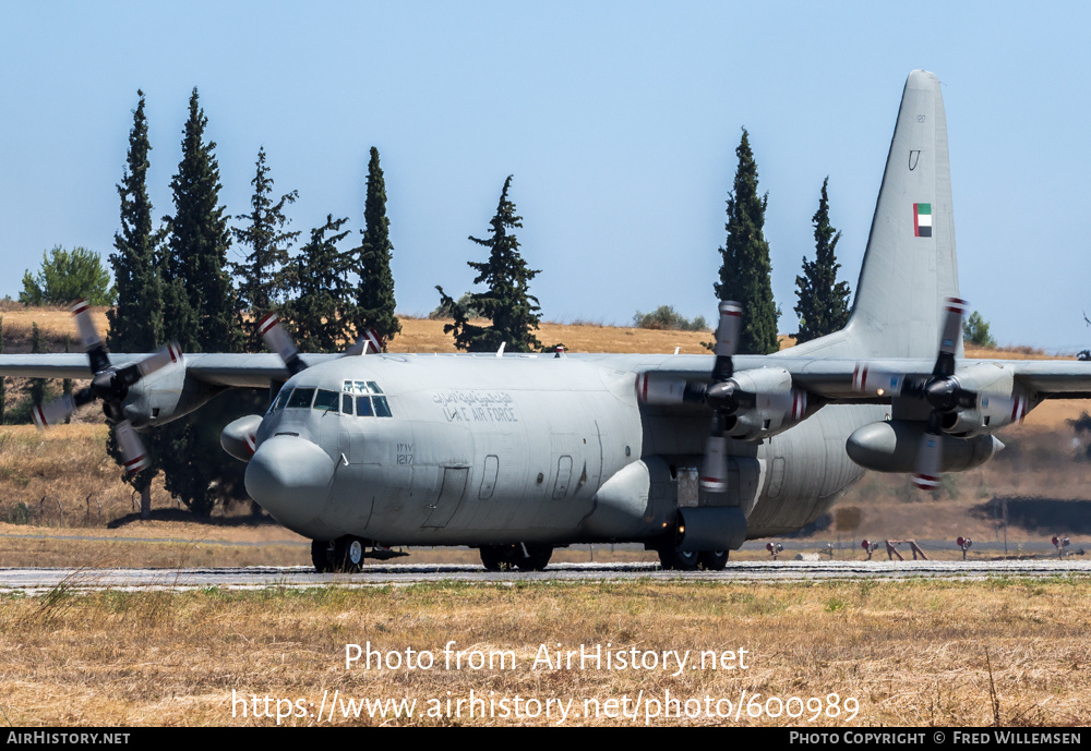 Aircraft Photo of 1217 | Lockheed L-100-30 Hercules (382G) | United Arab Emirates - Air Force | AirHistory.net #600989