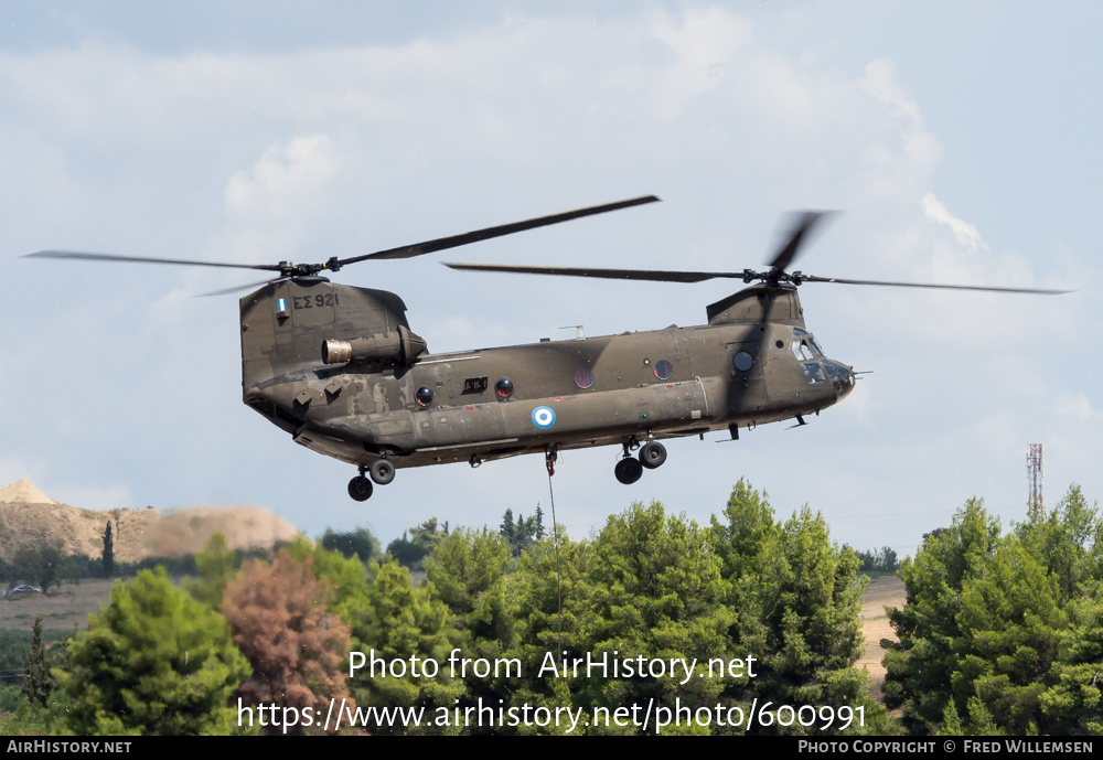 Aircraft Photo of ES921 | Boeing CH-47D Chinook (414) | Greece - Army | AirHistory.net #600991