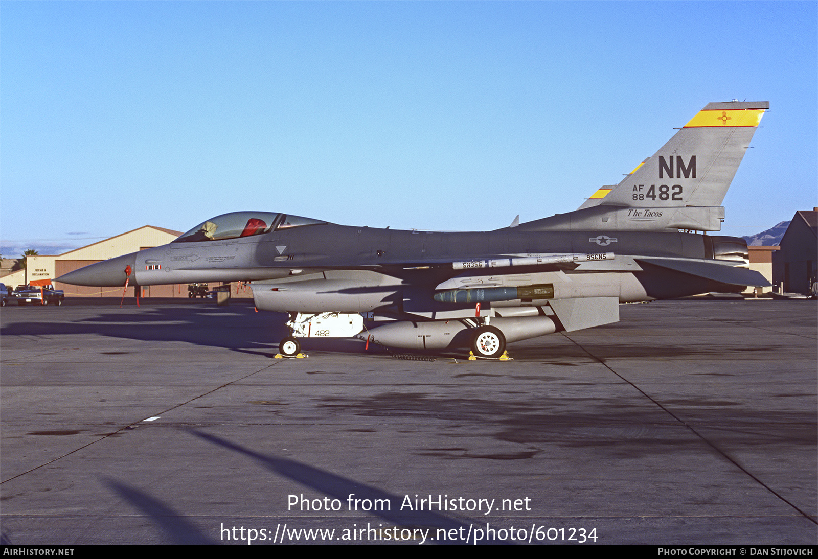 Aircraft Photo of 88-0482 / AF88-482 | General Dynamics F-16CM Fighting Falcon | USA - Air Force | AirHistory.net #601234