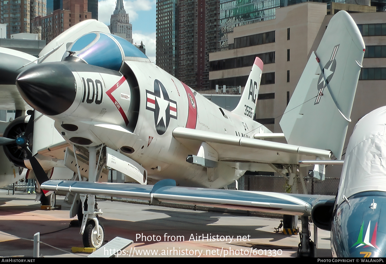 Aircraft Photo of 133566 / 3566 | McDonnell F-3C Demon | USA - Navy | AirHistory.net #601330