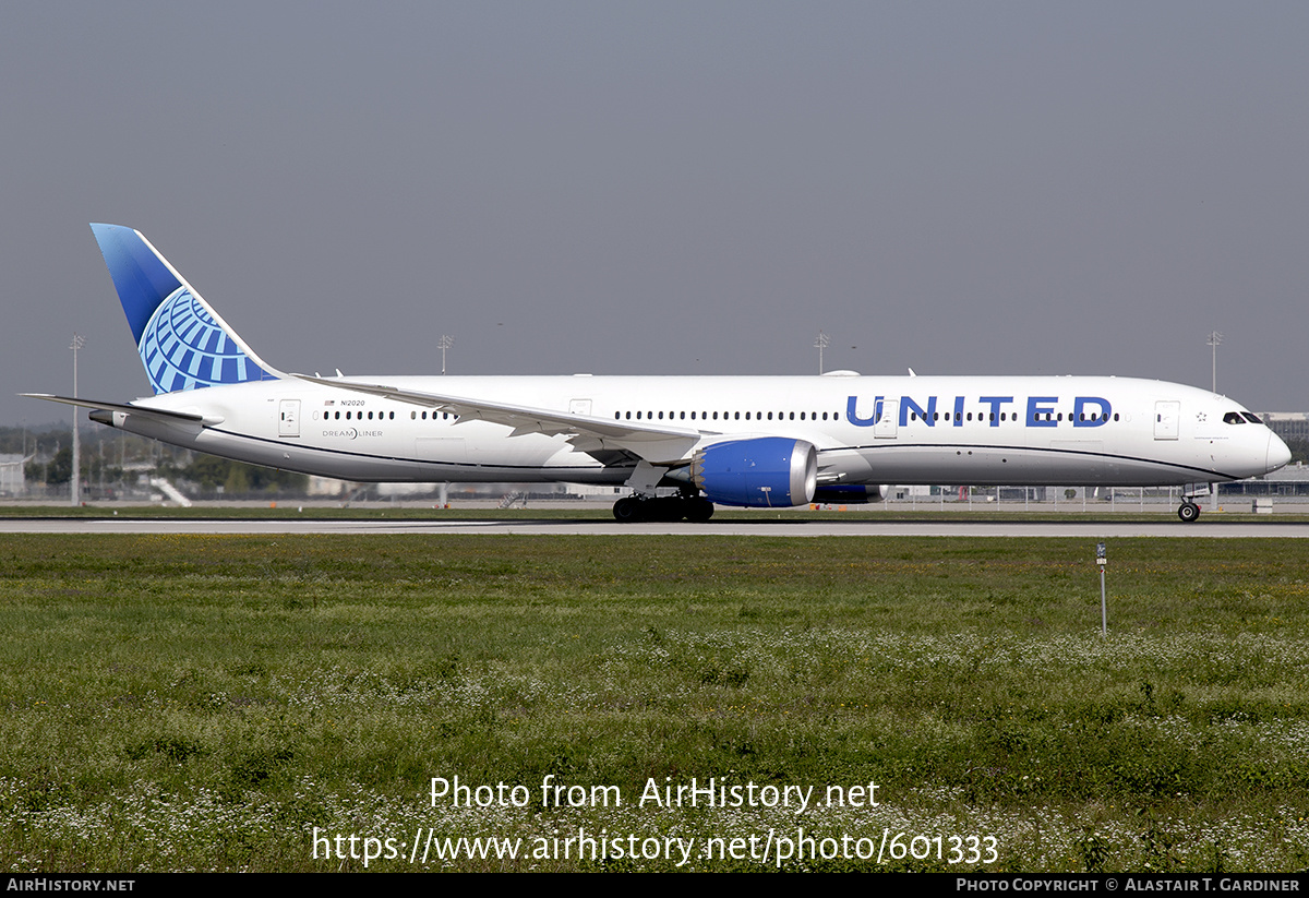 Aircraft Photo of N12020 | Boeing 787-10 Dreamliner | United Airlines | AirHistory.net #601333