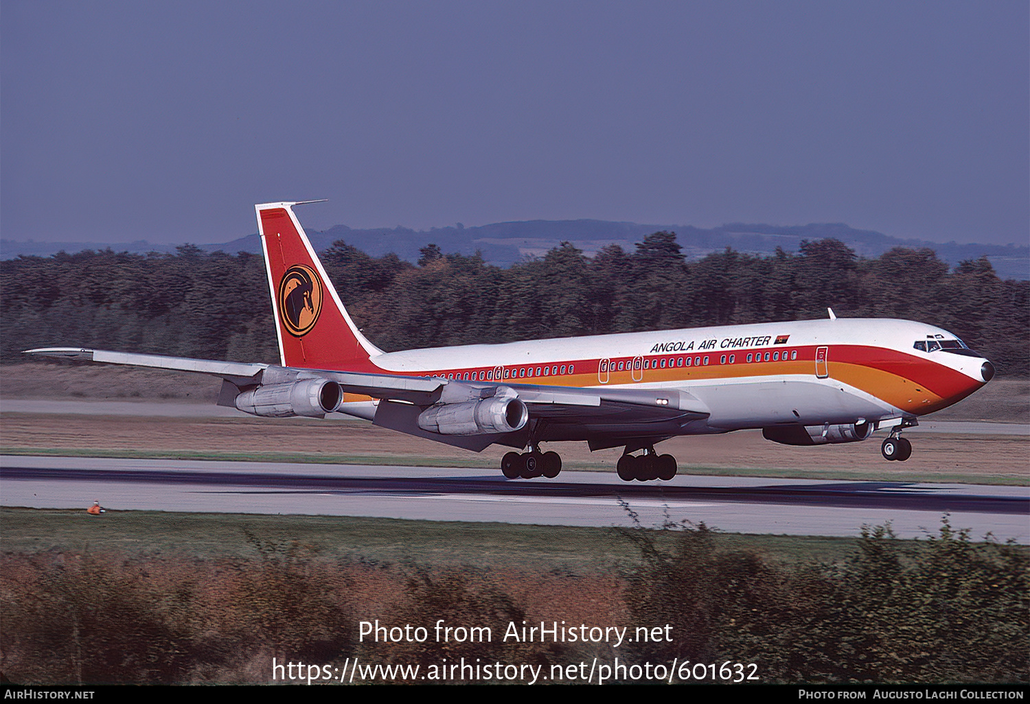 Aircraft Photo of D2-TOV | Boeing 707-328C | Angola Air Charter | AirHistory.net #601632