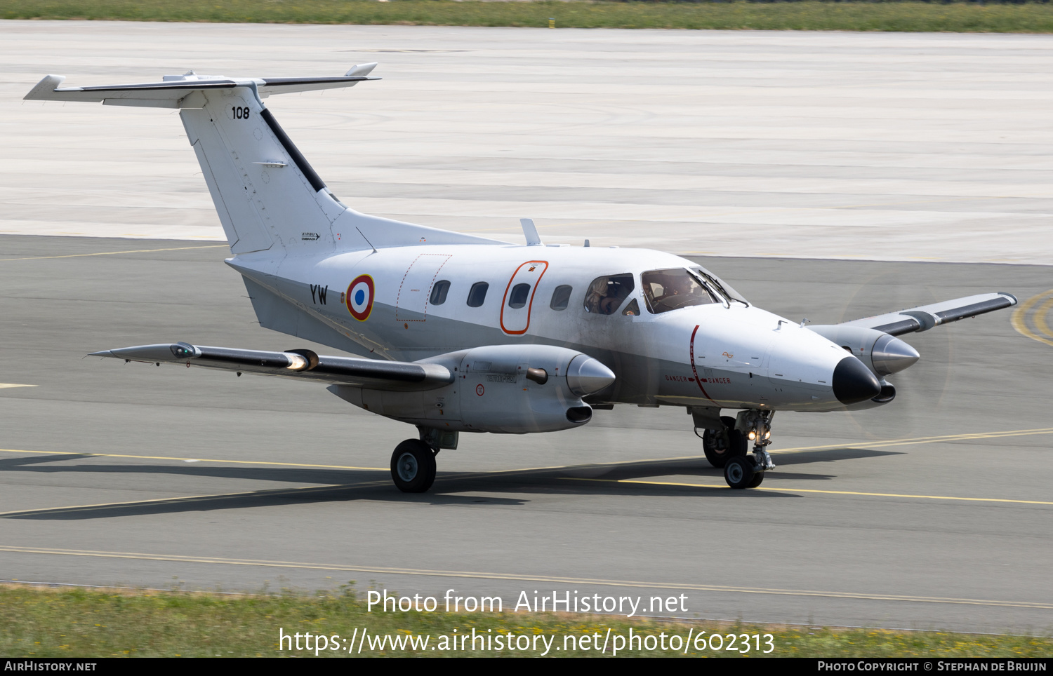 Aircraft Photo of 108 | Embraer EMB-121AA Xingu | France - Air Force | AirHistory.net #602313