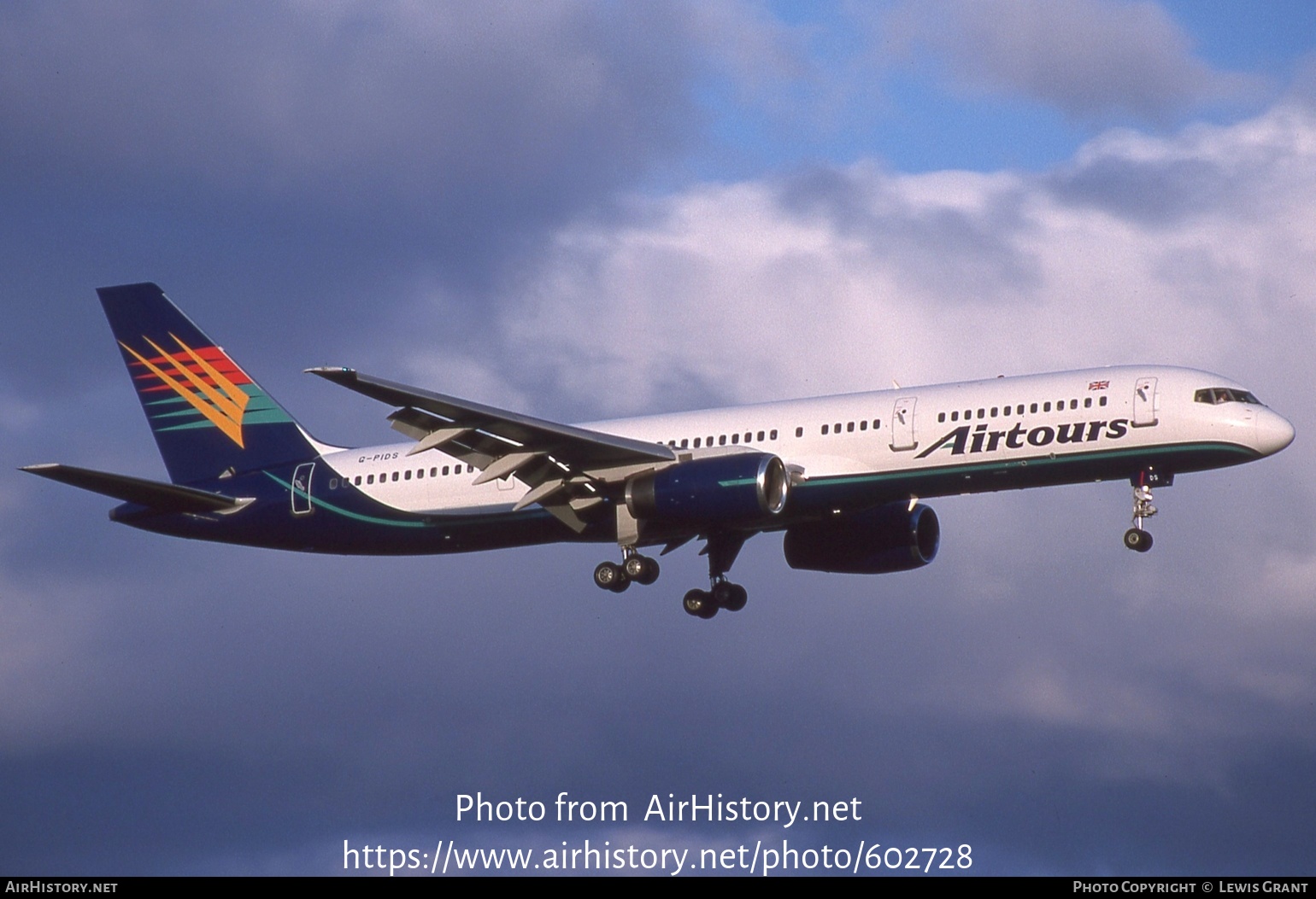 Aircraft Photo of G-PIDS | Boeing 757-225 | Airtours International | AirHistory.net #602728