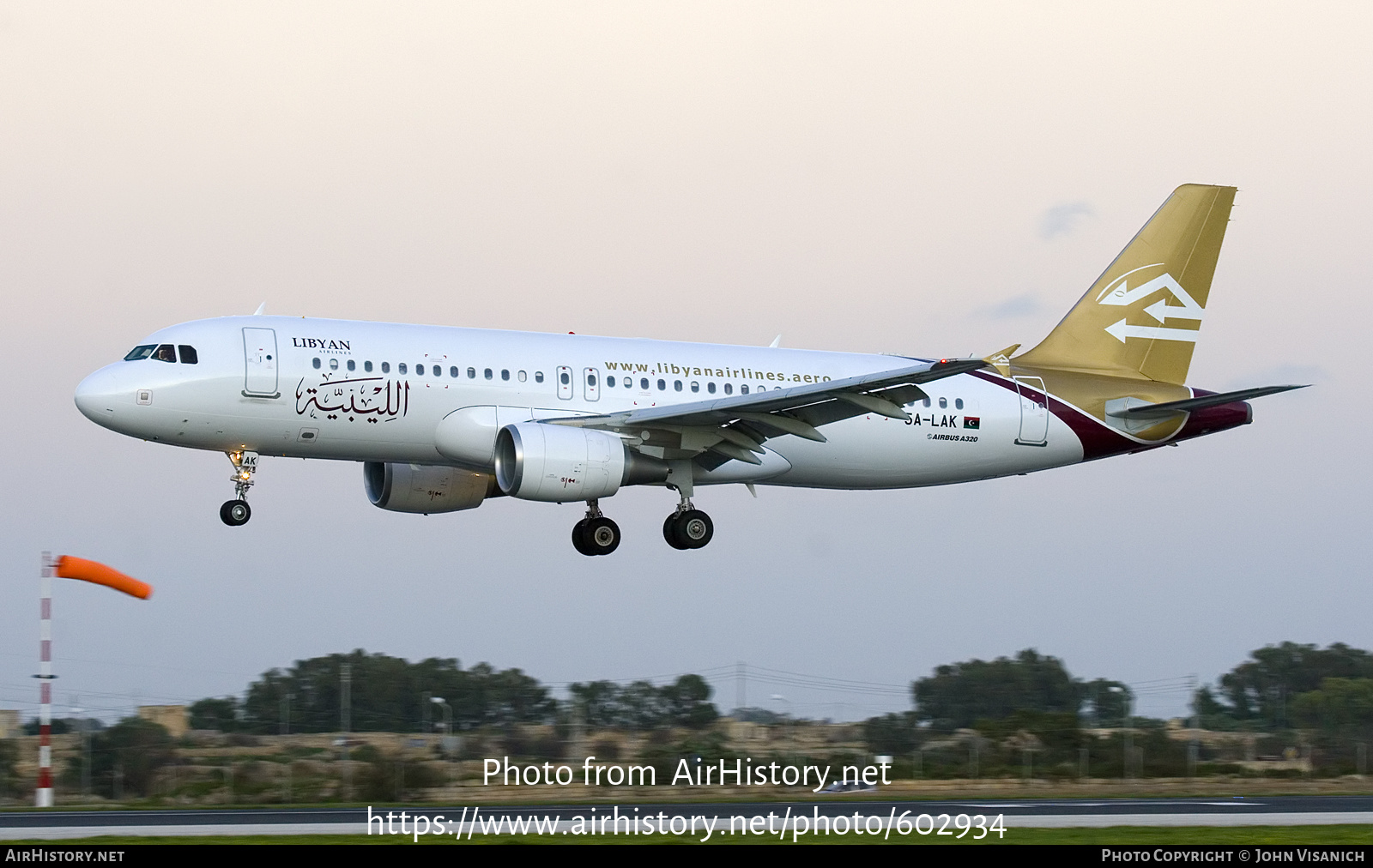 Aircraft Photo of 5A-LAK | Airbus A320-214 | Libyan Airlines | AirHistory.net #602934