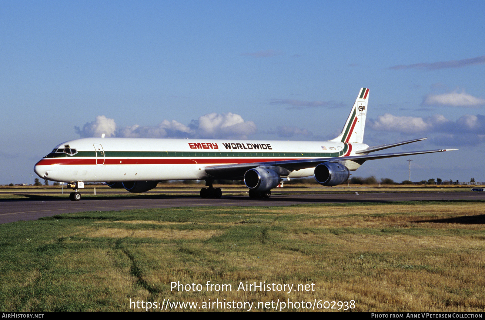 Aircraft Photo of N8177U | McDonnell Douglas DC-8-71(F) | Emery Worldwide | AirHistory.net #602938