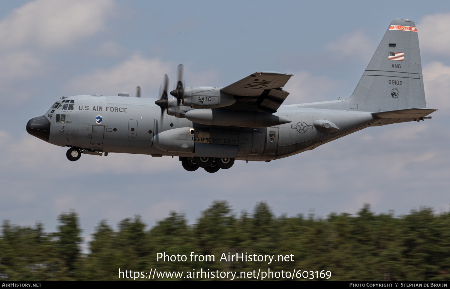 Aircraft Photo of 89-9102 / 99102 | Lockheed C-130H Hercules | USA - Air Force | AirHistory.net #603169