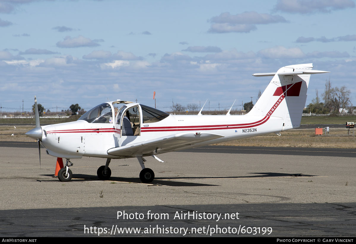 Aircraft Photo of N2353N | Piper PA-38-112 Tomahawk | AirHistory.net #603199