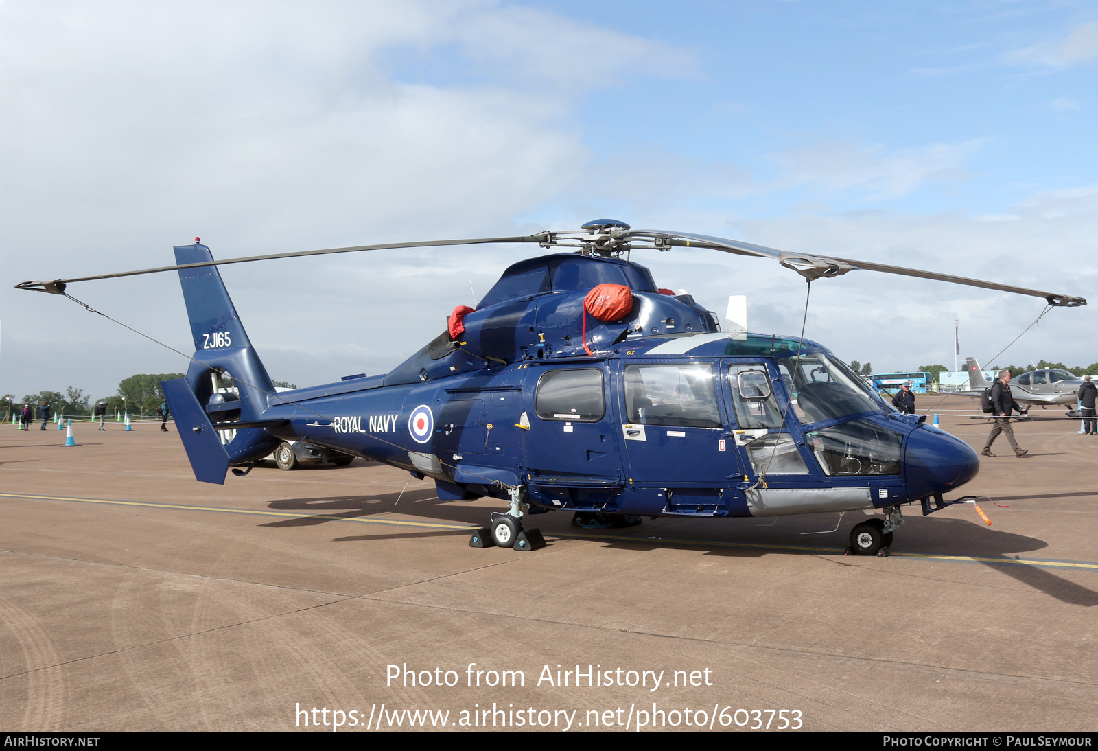 Aircraft Photo of ZJ165 | Aerospatiale SA-365N-2 Dauphin 2 | UK - Navy | AirHistory.net #603753