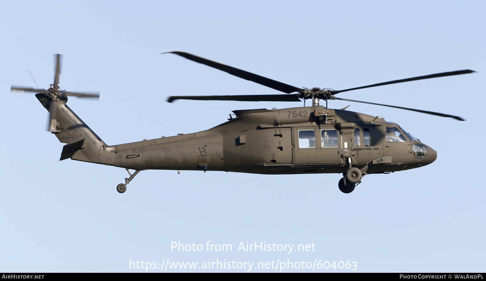 Aircraft Photo Of 7642 | Sikorsky UH-60M Black Hawk (S-70A) | Slovakia ...