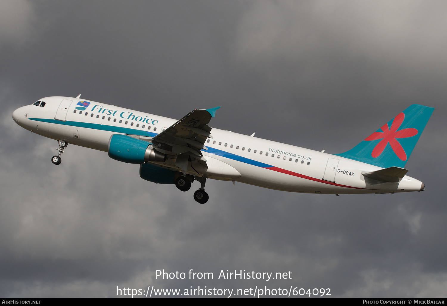 Aircraft Photo of G-OOAX | Airbus A320-214 | First Choice Airways | AirHistory.net #604092