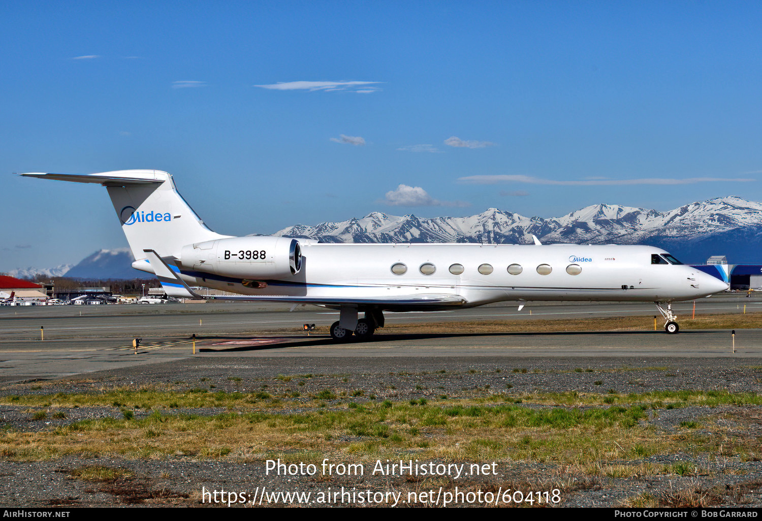 Aircraft Photo of B-3988 | Gulfstream Aerospace G-V-SP Gulfstream G550 | Midea | AirHistory.net #604118