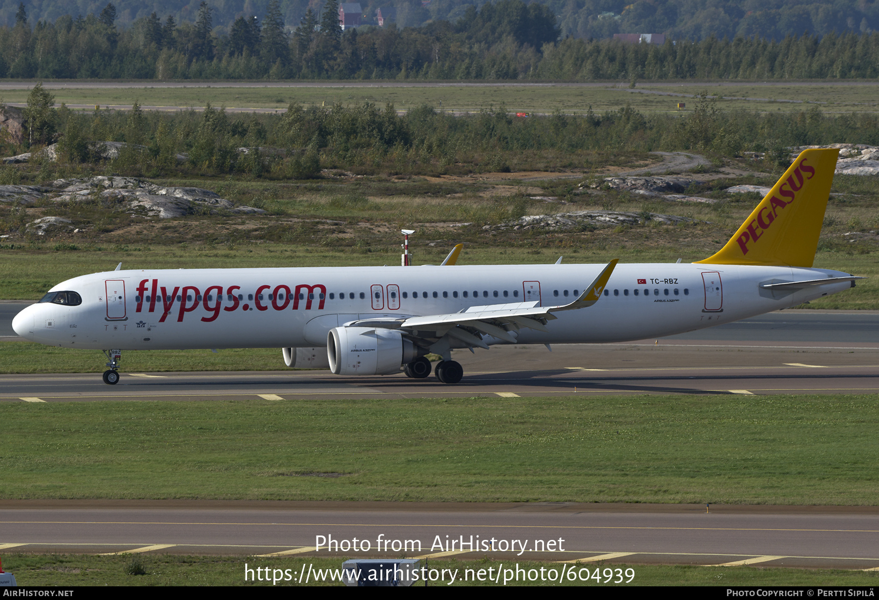 Aircraft Photo of TC-RBZ | Airbus A321-251NX | Pegasus Airlines | AirHistory.net #604939