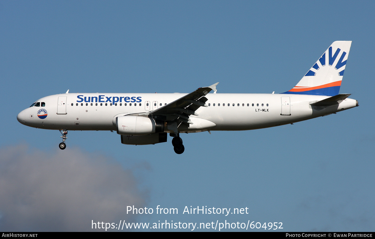 Aircraft Photo of LY-MLK | Airbus A320-232 | SunExpress | AirHistory.net #604952