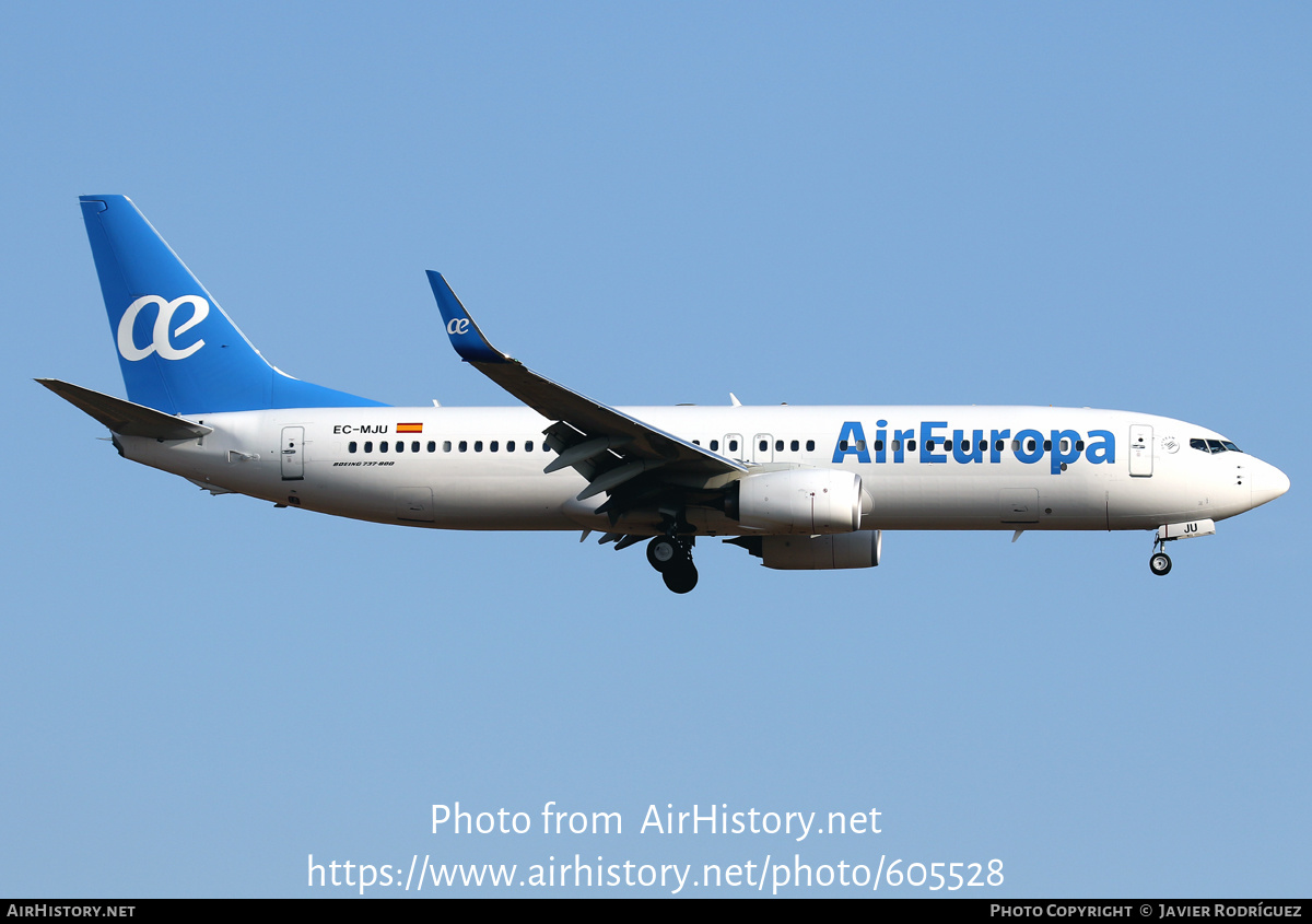 Aircraft Photo of EC-MJU | Boeing 737-85P | Air Europa | AirHistory.net #605528