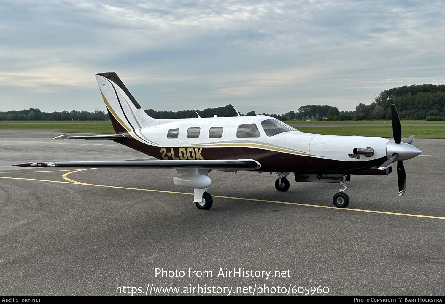 Aircraft Photo of 2-LOOK | Piper PA-46-350P Malibu Mirage | AirHistory.net #605960