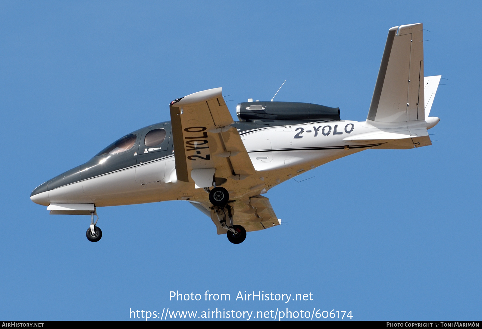 Aircraft Photo of 2-YOLO | Cirrus SF-50 Vision G2 | AirHistory.net #606174