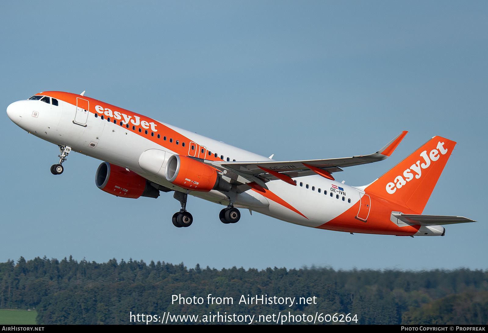 Aircraft Photo of OE-IVN | Airbus A320-214 | EasyJet | AirHistory.net #606264