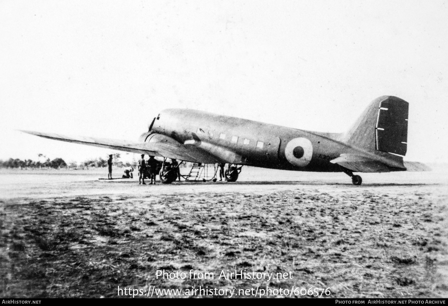 Aircraft Photo of A30-3 | Douglas DC-3-G202A | Australia - Air Force | AirHistory.net #606576