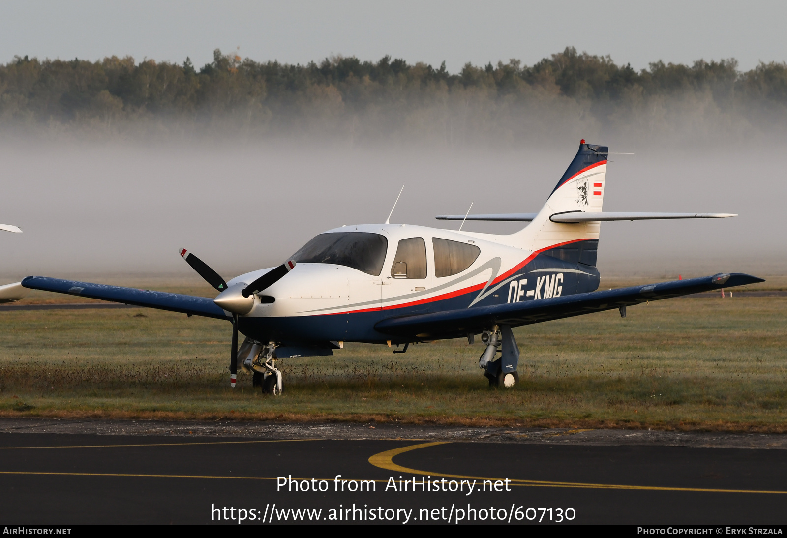 Aircraft Photo of OE-KMG | Commander 114B | AirHistory.net #607130