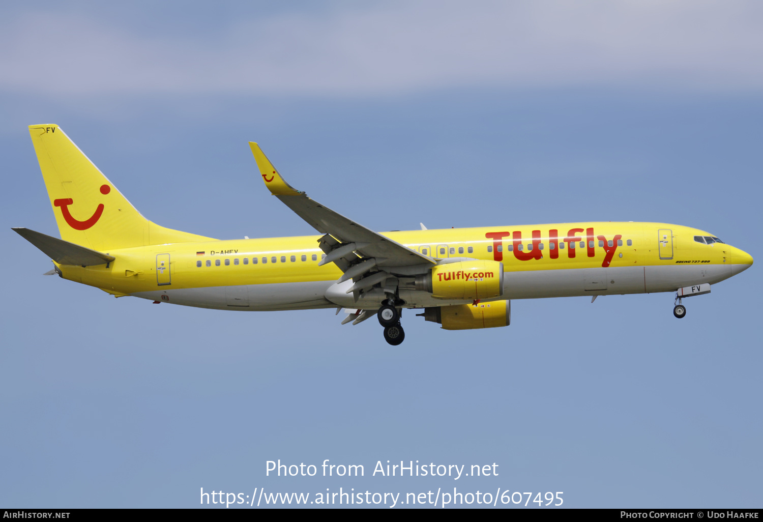 Aircraft Photo of D-AHFV | Boeing 737-8K5 | TUIfly | AirHistory.net #607495