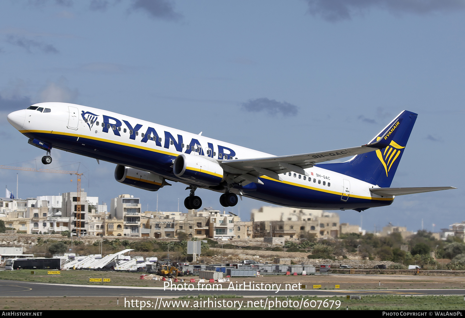 Aircraft Photo of 9H-QAC | Boeing 737-800 | Ryanair | AirHistory.net #607679