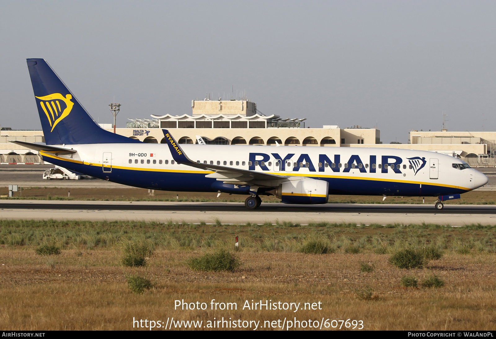 Aircraft Photo of 9H-QDO | Boeing 737-800 | Ryanair | AirHistory.net #607693