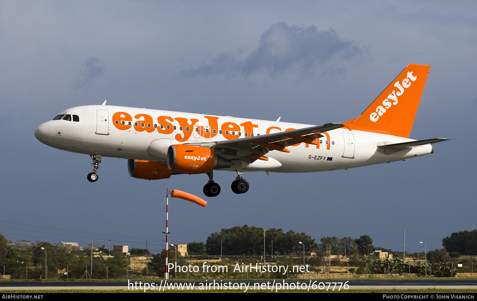 Aircraft Photo of G-EZFY | Airbus A319-111 | EasyJet | AirHistory.net #607776