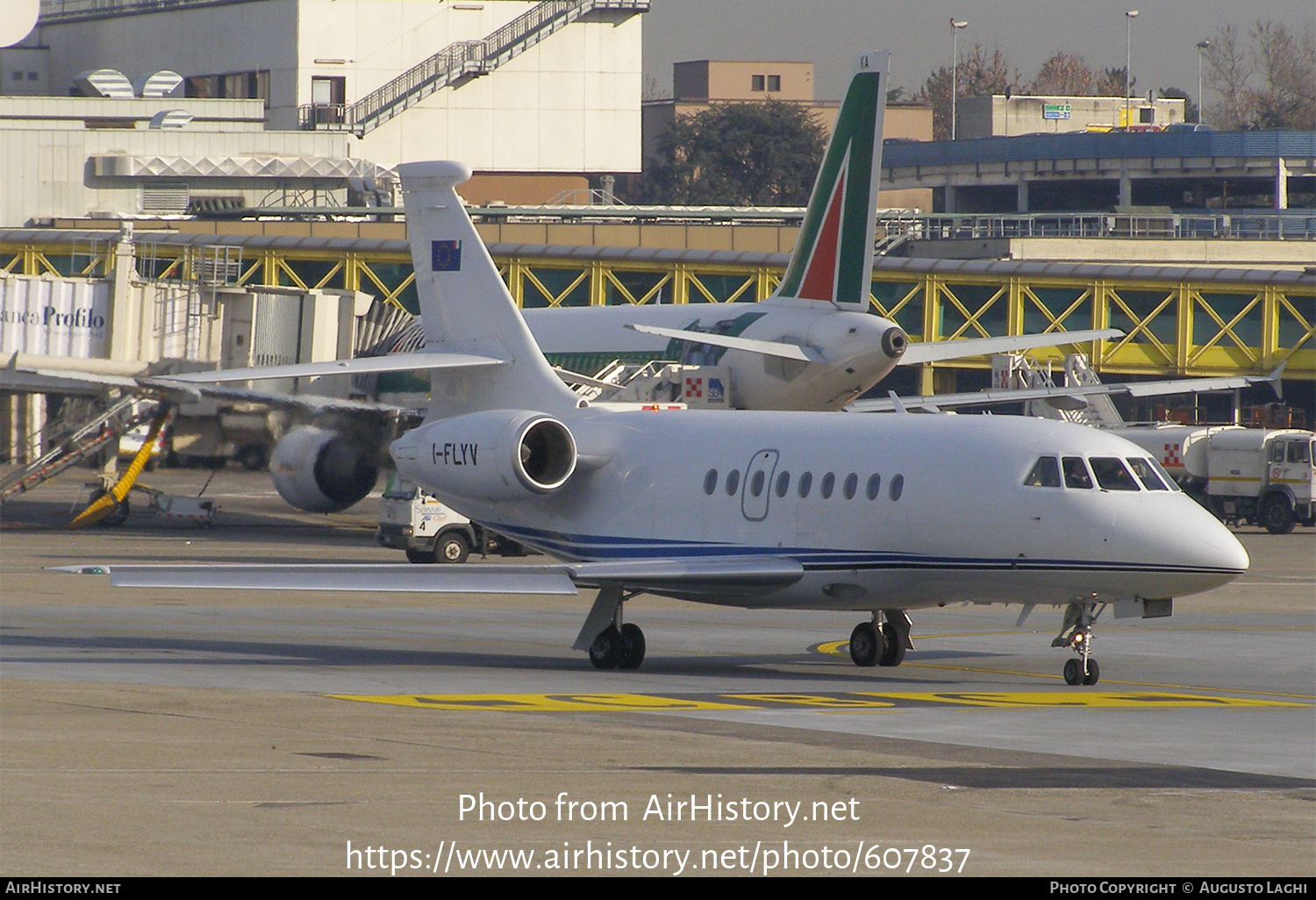 Aircraft Photo of I-FLYV | Dassault Falcon 2000 | AirHistory.net #607837