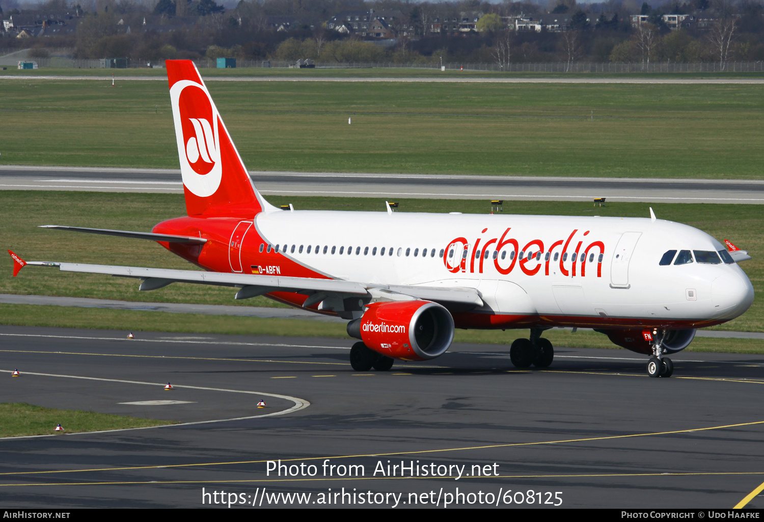 Aircraft Photo of D-ABFN | Airbus A320-214 | Air Berlin | AirHistory.net #608125